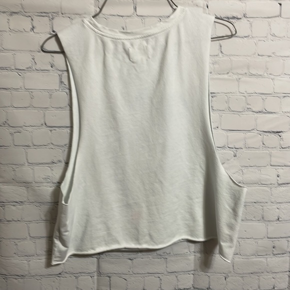 Muscle tee - Picture 2 of 2